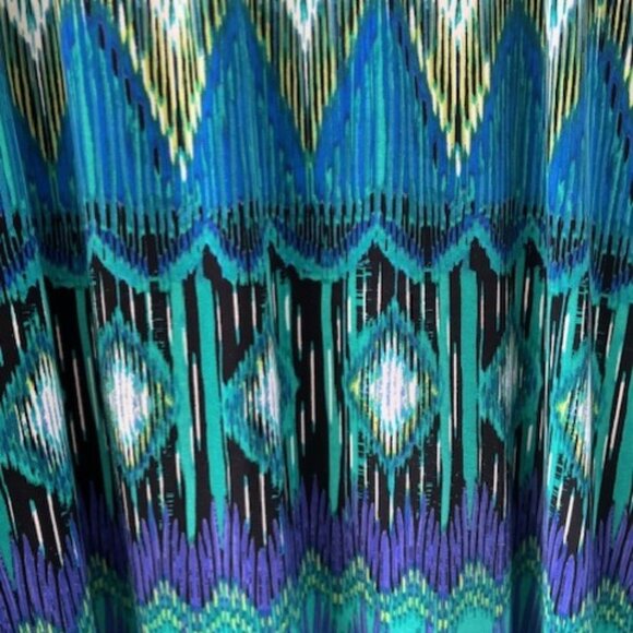 Cato 26/28W Tunic Green Blue Purple Zig Zag Keyhole Neck Boho Flair Bold Bell - Picture 3 of 7